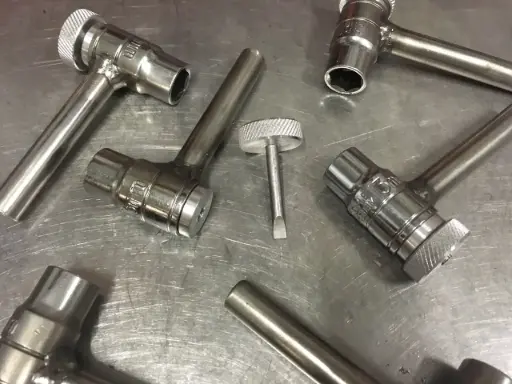 [TOOL-VLV-ADJ] Tool Valve Adjuster